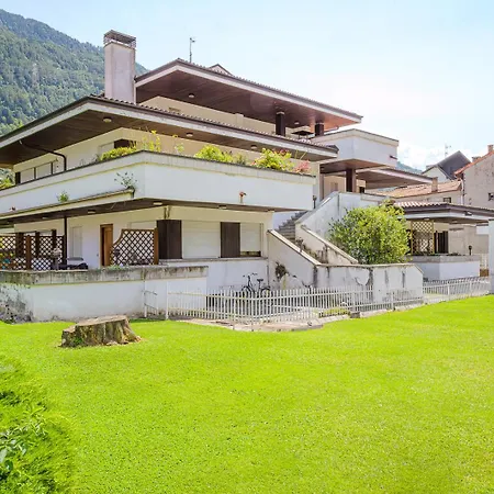 Casa Dei Pini アパート *
